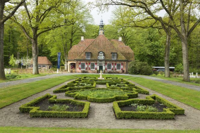 Sfeervol 6 Persoons Appartement - Van Alle Gemakken Voorzien! Bakkeveen Esterno foto